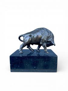 Statua di Bisonte in Bronzo