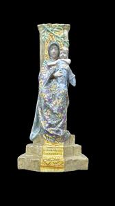Madonna in trono con Gesù Bambino in maiolica.Manifattura di Angelo Minghetti.Bologna 