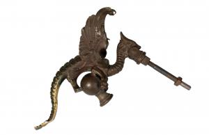 Italia, XIX secolo, Battiporta a forma di Drago, bronzo, cm 26,5 x 14 x 12,3