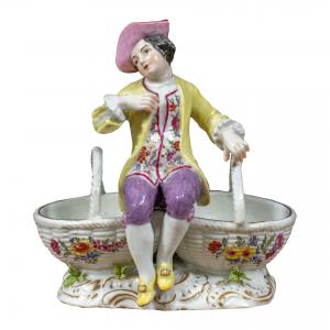 Samson Manufactory, Paris (late 19th century) - Porcelain salt cellar with a seated young gentleman.