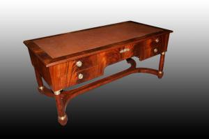 Grande maestosa scrivania diplomatica francese Stile Impero francese del 1800 in legno di mogano con bronzi