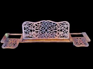 Music stand in fretworked rosewood with stylized plant motifs. Louis Philippe period.