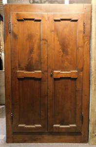 STIP244 - Wandhängender Nussbaumschrank, 18. Jahrhundert, B 130 x H 215 cm