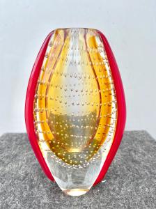 Vaso in vetro pesante sommerso con inclusioni a bolle.Manifattura Rosenthal