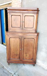 Angoliera in noce molto bella epoca 1800 da fattoria h190 angolo 75 davanti 108 certificato di garanzia 