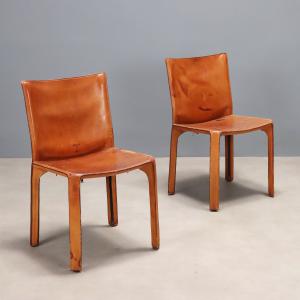 Due Sedie 'Cab 412' Color Cognac Design di Mario Bellini