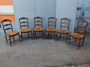Set of 6 walnut Provence style chairs, late 19th century.