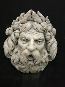 Mascherone - le 4 Stagioni - Inverno - 35 x 35 cm - Pietra di Vicenza - XX secolo