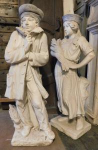  dars482 - coppia di statue in cemento, misurano cm l 40/50 x h 117 x p. 30  