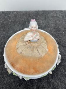 Box with porcelain lady figure - powder compact. France.