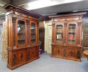 lib70 Paar Bücherschränke Karl X., Maße H 282 cm x L 250 cm max.