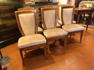 Lot of 06 Elegant Walnut Directory Chairs - Restored (work in progress)_car 2392