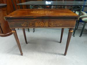 Tavolino da gioco intarsiato Carlo X  Francia