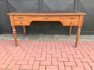 Louis Philippe desk for the center of the room - Restored (work in progress)_car 2887