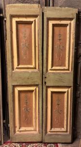 PTL711 - Porta laqueada úmbria de duas folhas, época século XVIII, medida de luz cm L 93 x A 195