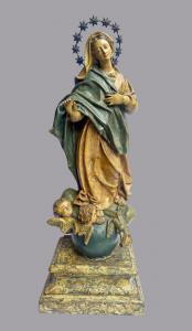 Madona Imaculada, escultura em madeira policromada e dourada, Gênova, primeira metade do século XVIII