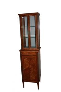 Vitrine francesa Luís XVI - Meados de 1800, pau-rosa com incrustações, alta e estreita