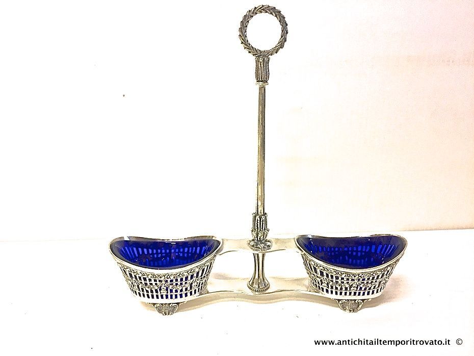 Lovely double salt cellar in Cesa silver with central handle and rose garland decorations