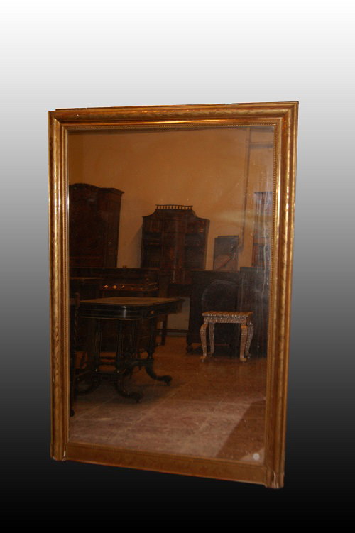 Großer französischer Spiegel im Louis-XVI-Stil aus vergoldetem Holz aus dem 19. Jahrhundert