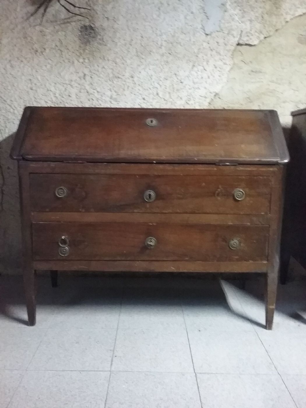 Ribalta a 2cassetti noce in patina larga 120xprof 51xalt100 epoca luigixvi certificato di garanzia 