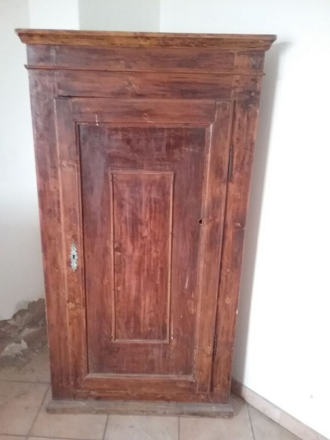 Angoliera in abete epoca 1800 in patina originale toscana lacca povera h160xl82 x64 angolo 53 p garanzia termini legge 