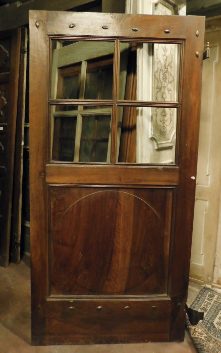 pti641 - Walnut glazed door, 19th century, measures cm W 100 x H 202 x D 3