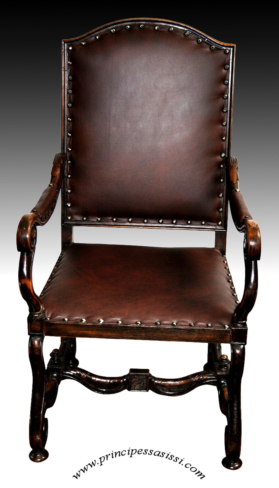 Europe centrale, fin du XVIIe siècle, tout début du XVIIIe siècle. Fauteuil du XVIIe siècle en parfait état.