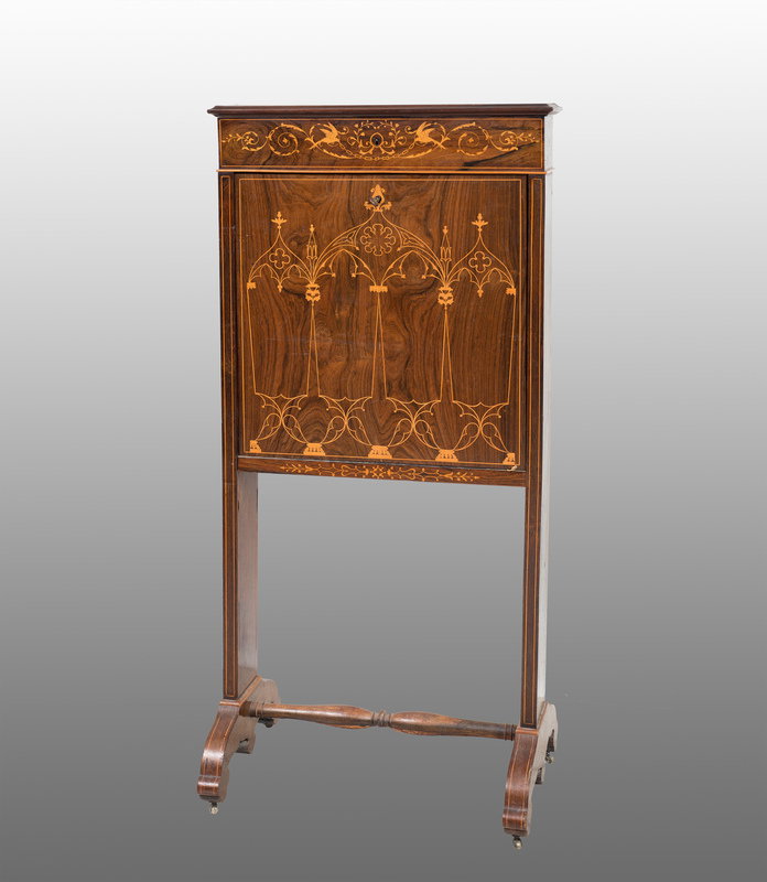 Secretaire antiguo Carlos X francés en madera exótica preciosa con incrustaciones de arce. Periodo siglo XIX.