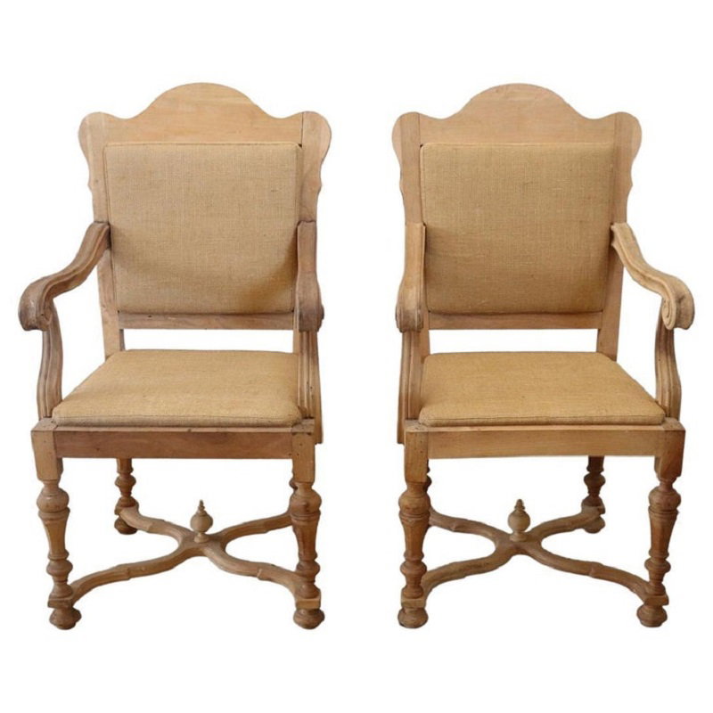 Par de sillones de madera de álamo con acabado natural y asiento de yute. PRECIO NEGOCIABLE