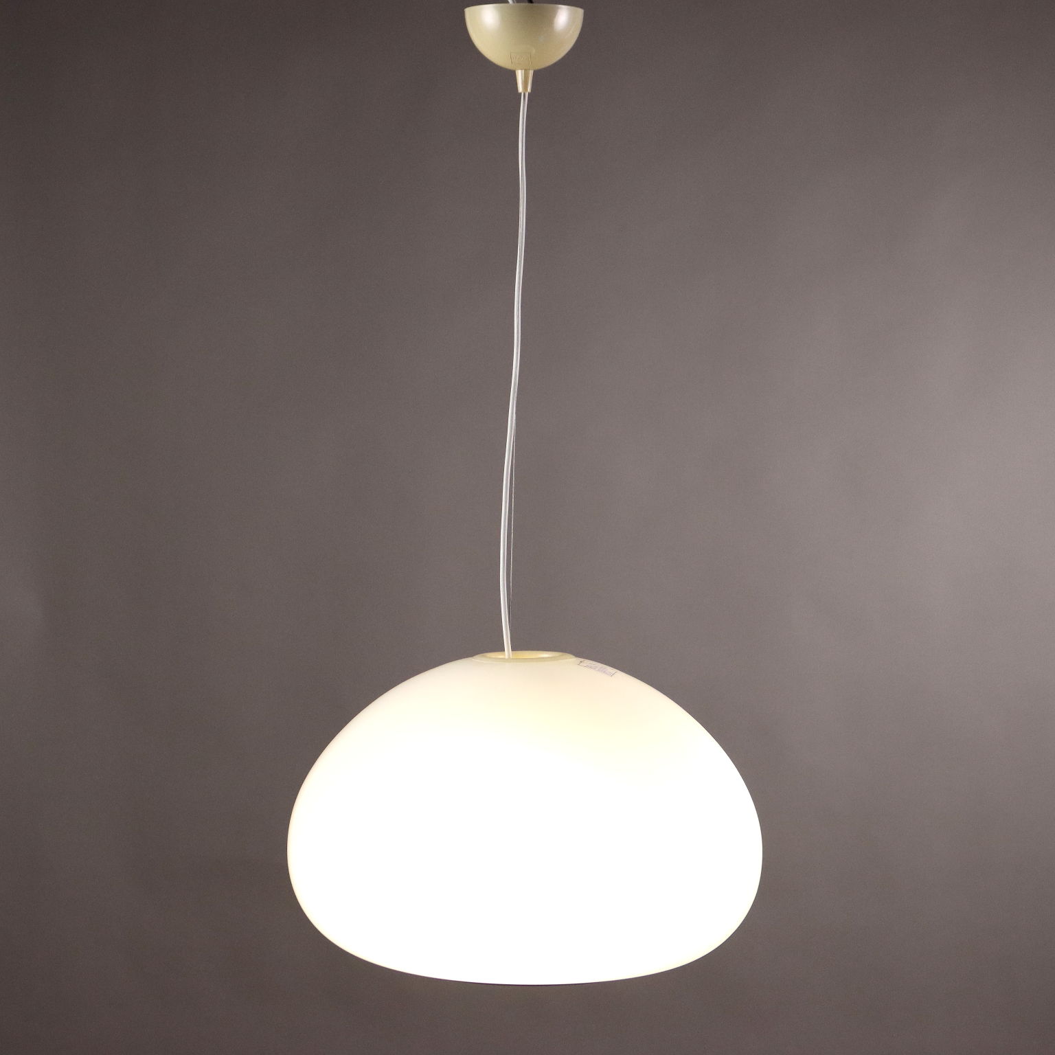 Luminária 'Black and White' de Pier Giacomo e Achille Castiglioni para Flos, anos 80