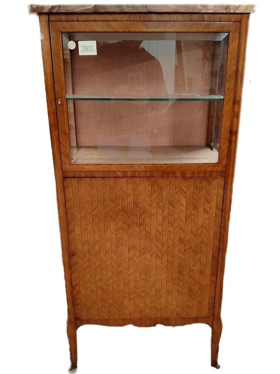 Französische Vitrine aus dem 19. Jahrhundert im Übergangsstil aus Rosenholz mit Marmor