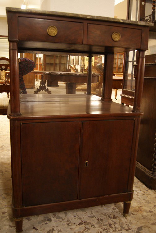 Antique French small cabinet from the 1800s, Empire style, in mahogany feather.