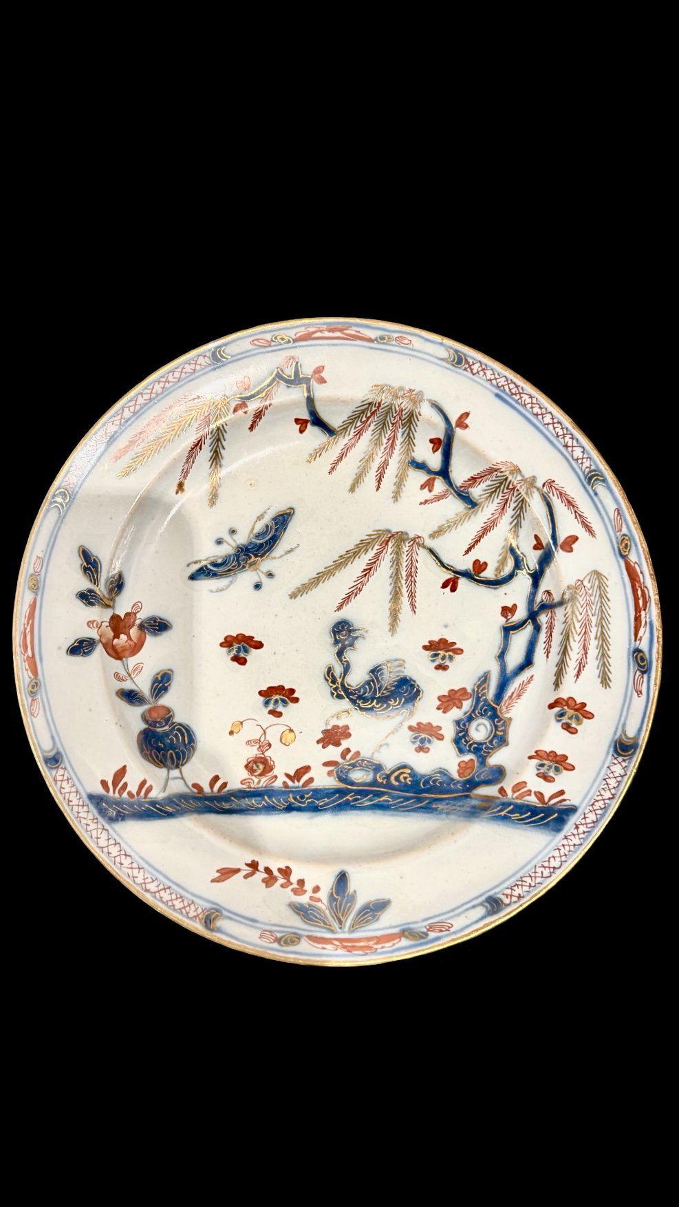 Majolica plate with 'ostrich' decoration. Felice Clerici manufacture. Milan.