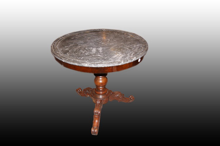 Mesa de centro circular francesa com tampo de mármore estilo Carlos X do século XIX em madeira de mogno