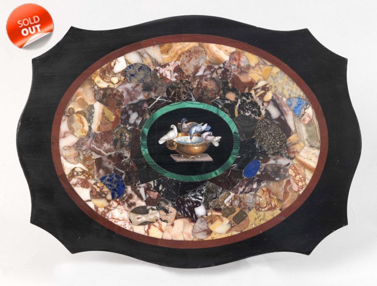 Fermacarte in nero del Belgio con micromosaico raffigurante le colombe di Plinio