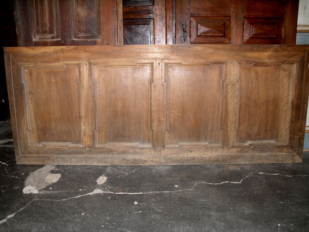 darb072 deux parties de boiserie h 100, long. cm 250 + 250 en noyer, époque XVIIIe siècle