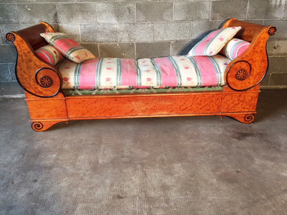 Antikes und elegantes Biedermeier Sofa/Chaise-Longue - Restauriert (in Bearbeitung)_car 819