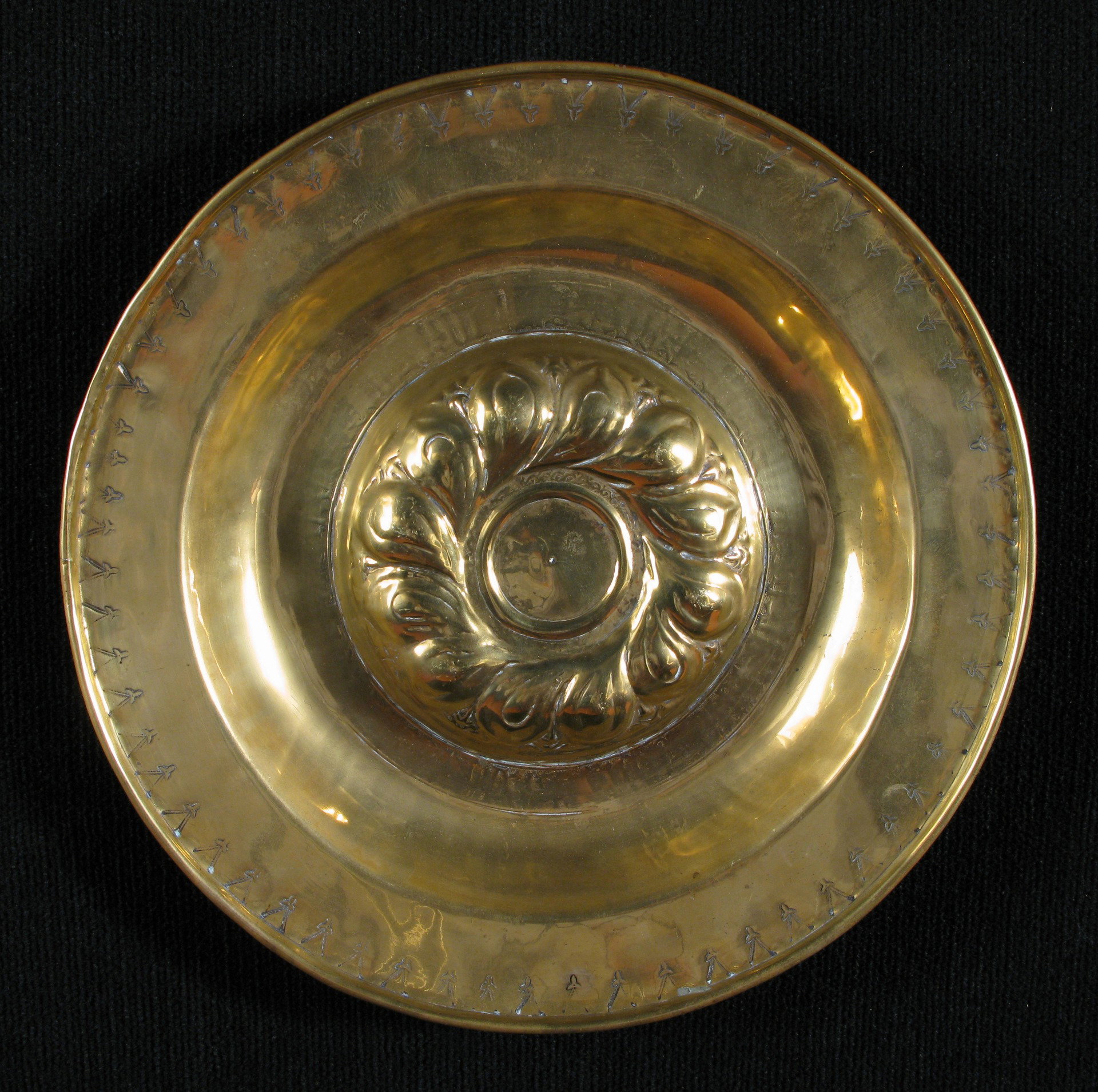 SOLD - Alms dish, "Elemosiniere" - Southern Germany (Nuremberg), 16th century