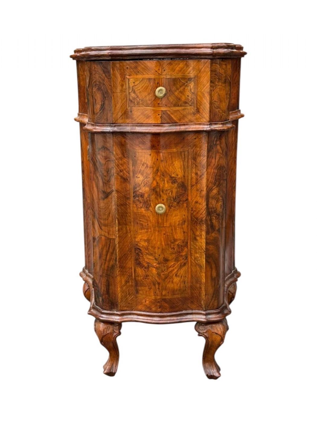 Splendido mobiletto in legno di noce e radica di noce mosso sul fronte e nei fianchi VENEZIA XVIII secolo 