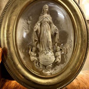 Altorilievo in schiuma di mare (silicato idrato di magnesio, calcite) - Luigi Filippo. 