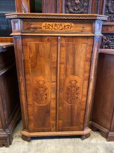 Walnut cabinet 82x45x129h
