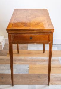 Walnut card table, Directoire style, 19th century - Foto 8