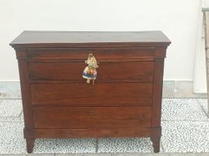 Antico comò, comoncino.107lx41,5px87h