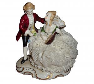 Statuette