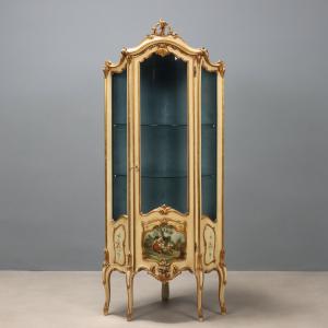 Vitrine de canto estilo Barroco italiano, século XX