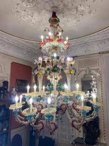 Murano-Glaslüster mit 33 Flammen