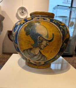 VENDUTA Grande boccia in maiolica , manifattura Di Bartolo , Caltagirone XIX secolo