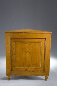 Eckschrank