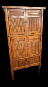 Chinesischer Schrank