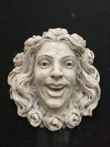 Mascherone - le 4 Stagioni - Primavera - 35 x 35 cm - Pietra di Vicenza - XX secolo